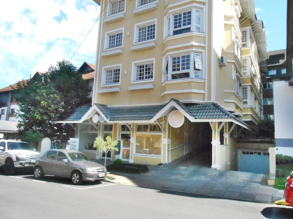 Apartamento Solar Do Centro - Luxo Γκραμάντο Εξωτερικό φωτογραφία